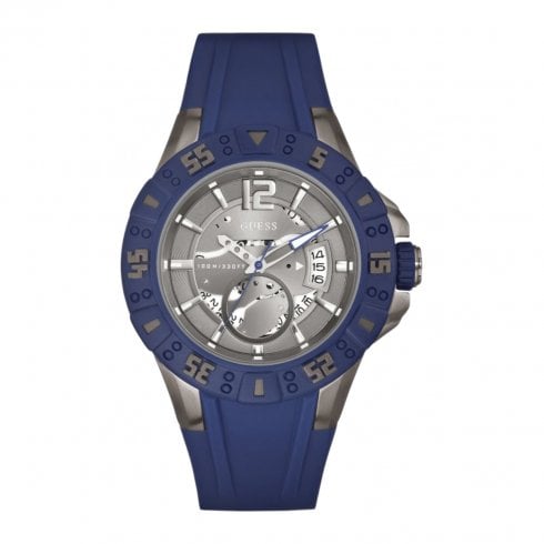 Guess Magnum grey dial rubber strap Mens watch W0034G6